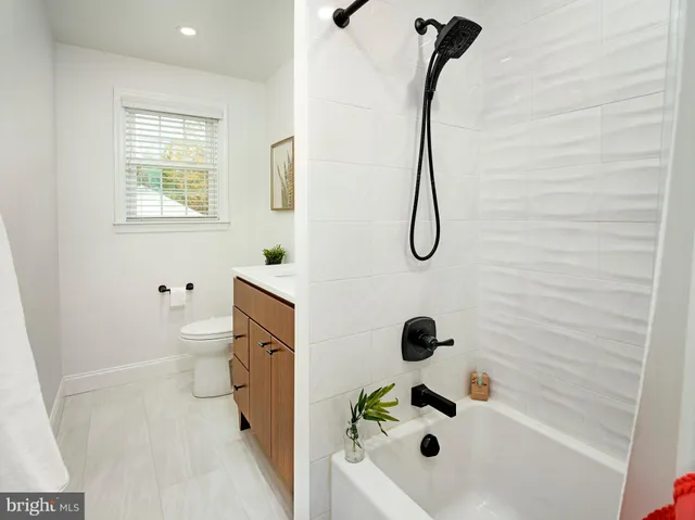 $999,000 | 481 Red Coat Lane, Wayne, PA 19087