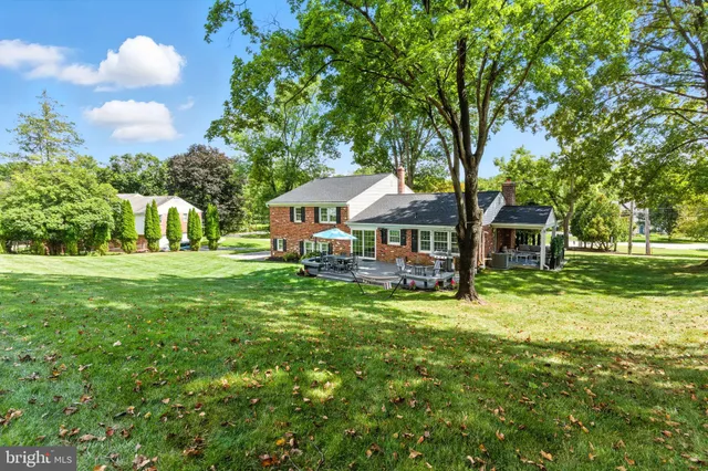 $999,000 | 481 Red Coat Lane, Wayne, PA 19087