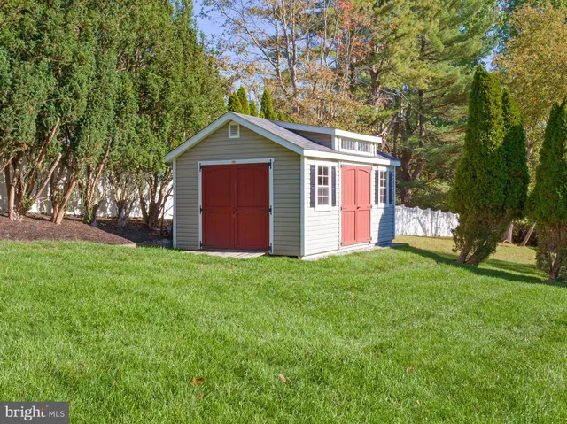 $999,000 | 481 Red Coat Lane, Wayne, PA 19087