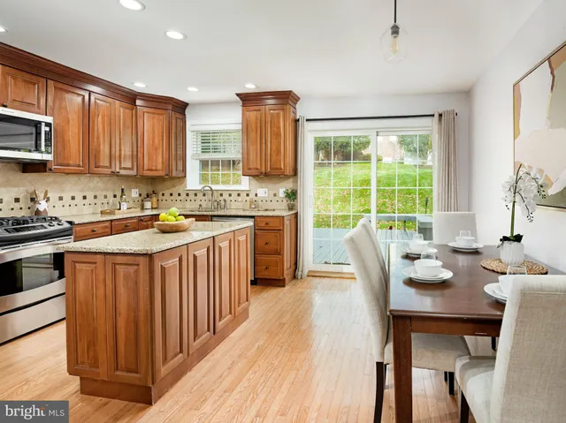 $999,000 | 481 Red Coat Lane, Wayne, PA 19087