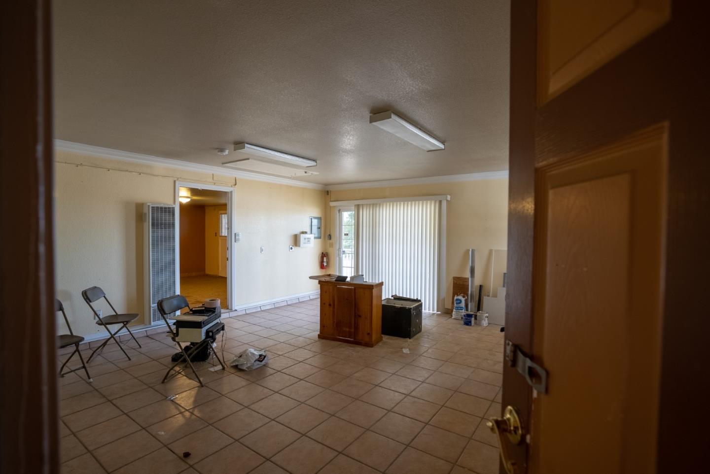 2317 Alisal Road Salinas, CA 93908 - Photo 20 of 32 Gallery Image 20