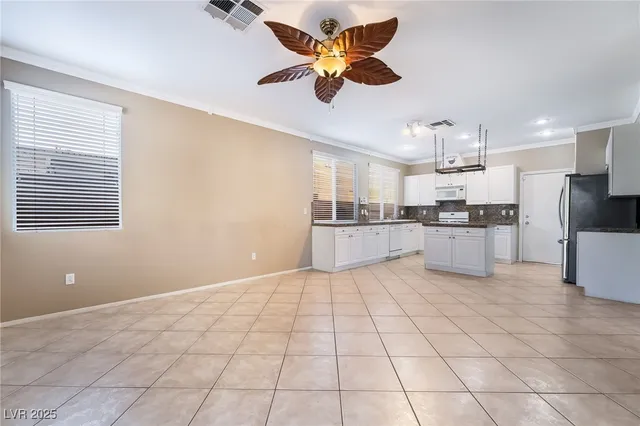 $649,000 | 894 Sir Winston Street, Henderson, NV 89052