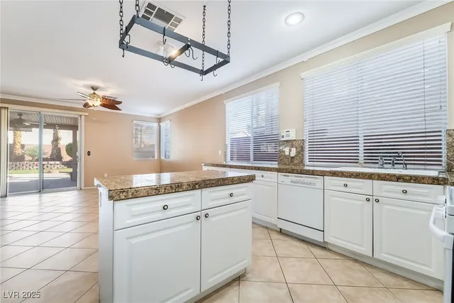 $649,000 | 894 Sir Winston Street, Henderson, NV 89052