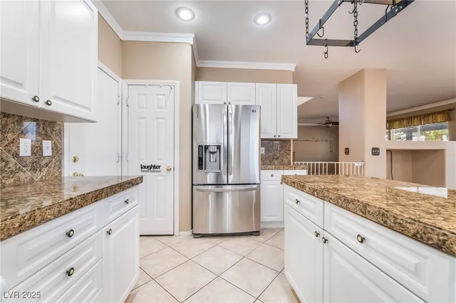 $649,000 | 894 Sir Winston Street, Henderson, NV 89052