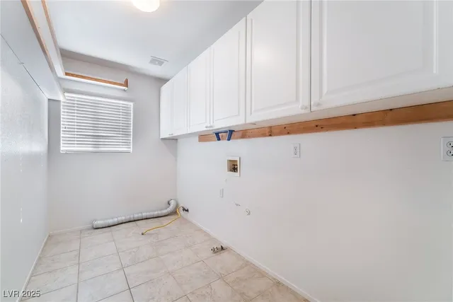 $649,000 | 894 Sir Winston Street, Henderson, NV 89052