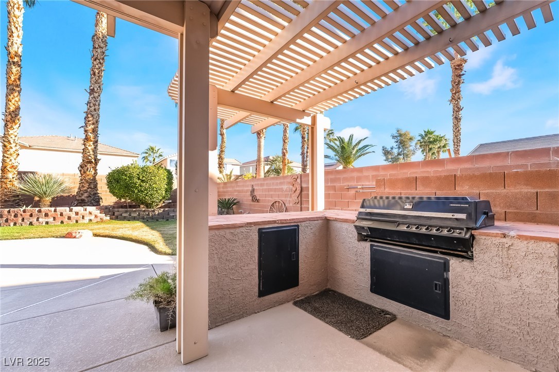 894 Sir Winston Street Henderson, NV 89052 - Photo 10 of 40