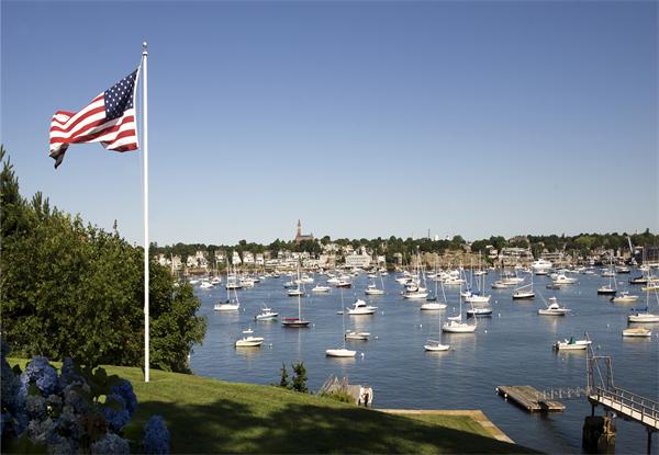 28 Foster Street Marblehead, MA 01945 - Photo 2 of 23