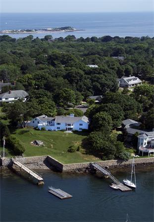 28 Foster Street Marblehead, MA 01945 - Photo 23 of 23