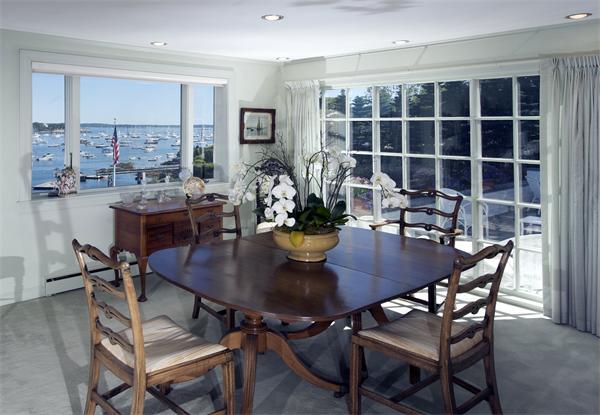 28 Foster Street Marblehead, MA 01945 - Photo 5 of 23