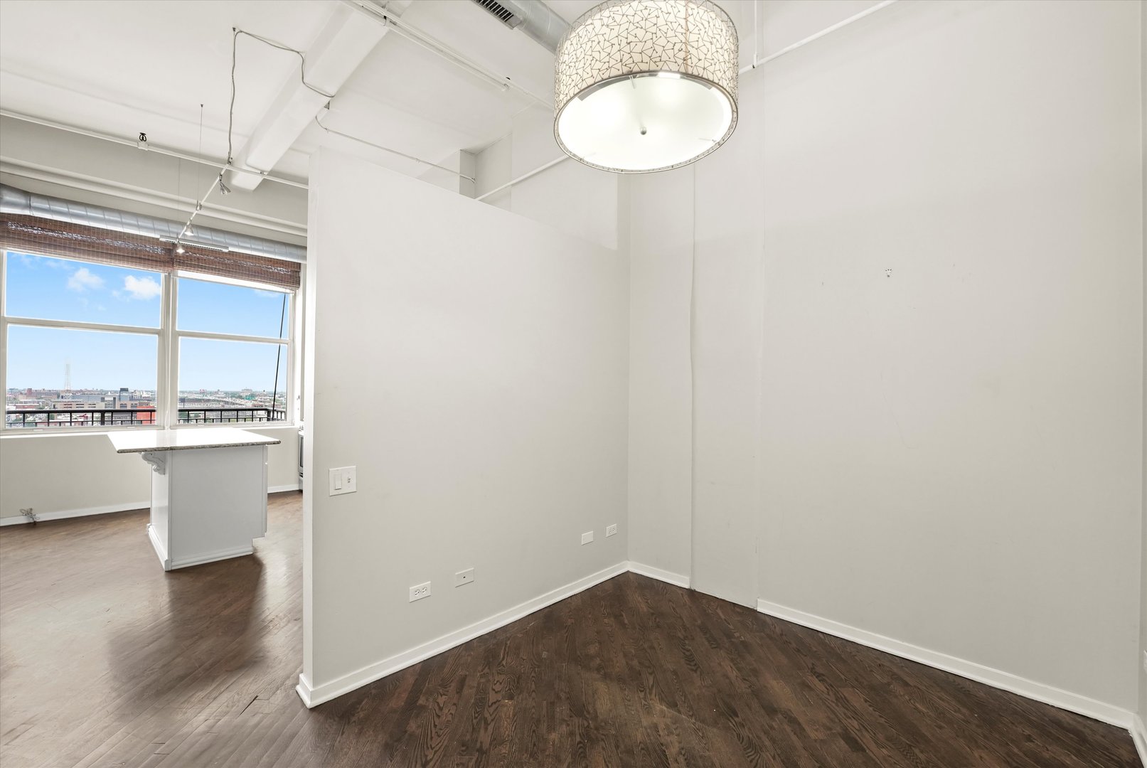 500 South Clinton Street, Unit 1011 Chicago, IL 60607 - Photo 13 of 31