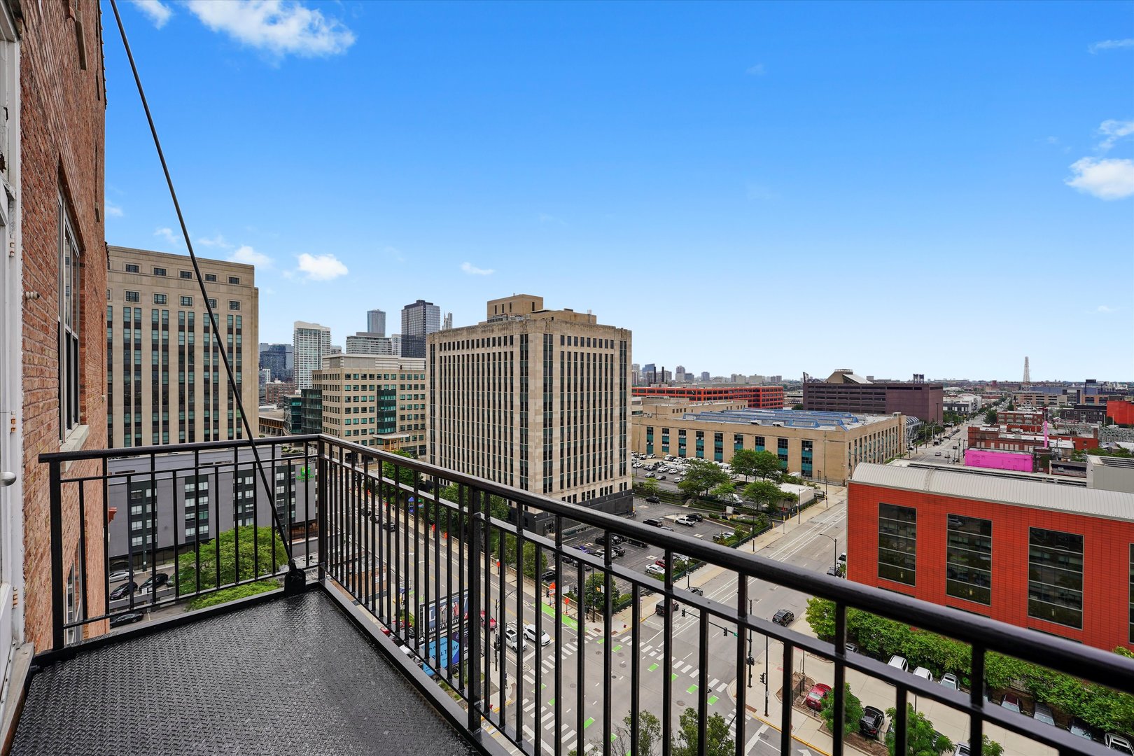 500 South Clinton Street, Unit 1011 Chicago, IL 60607 - Photo 17 of 31