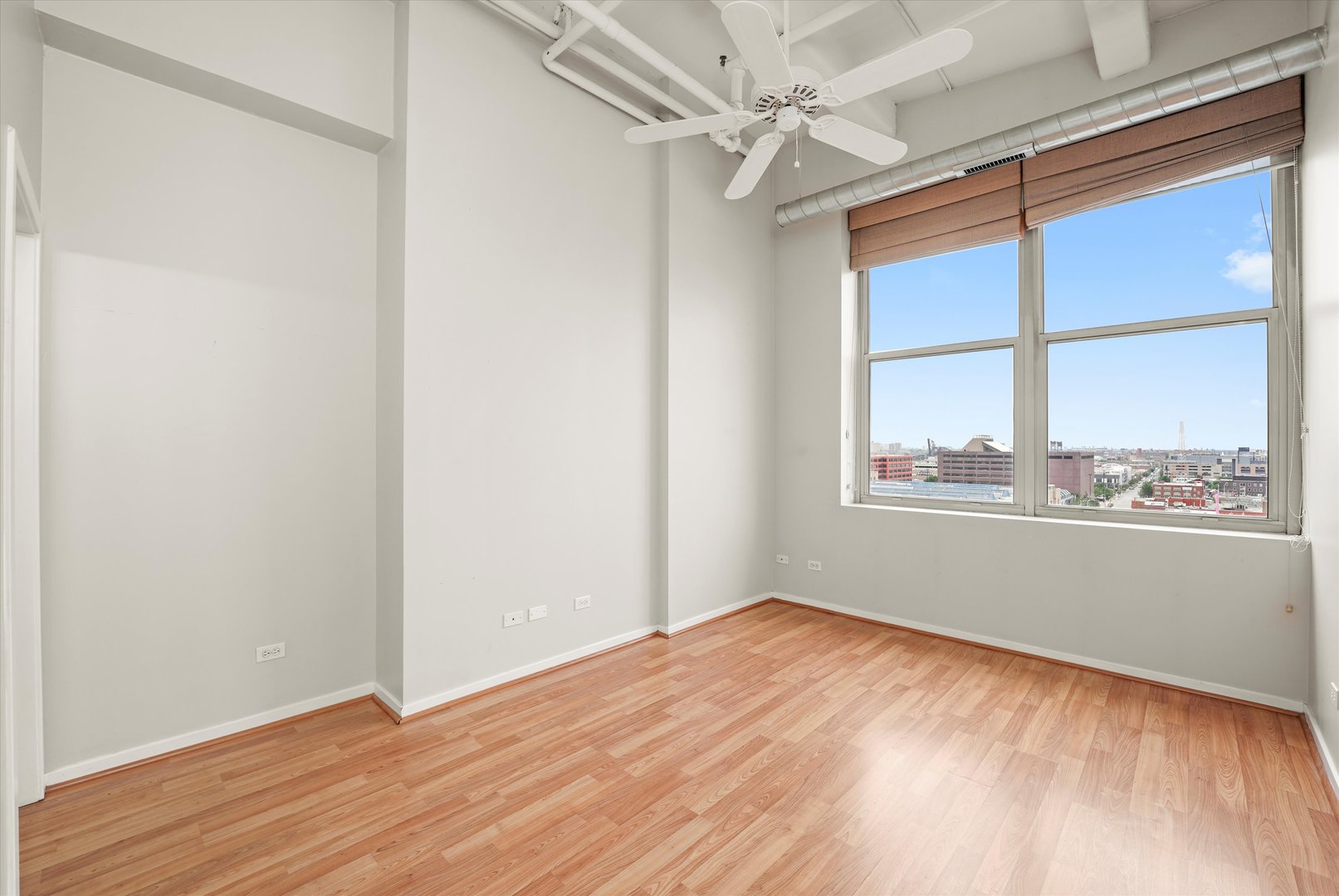 500 South Clinton Street, Unit 1011 Chicago, IL 60607 - Photo 21 of 31
