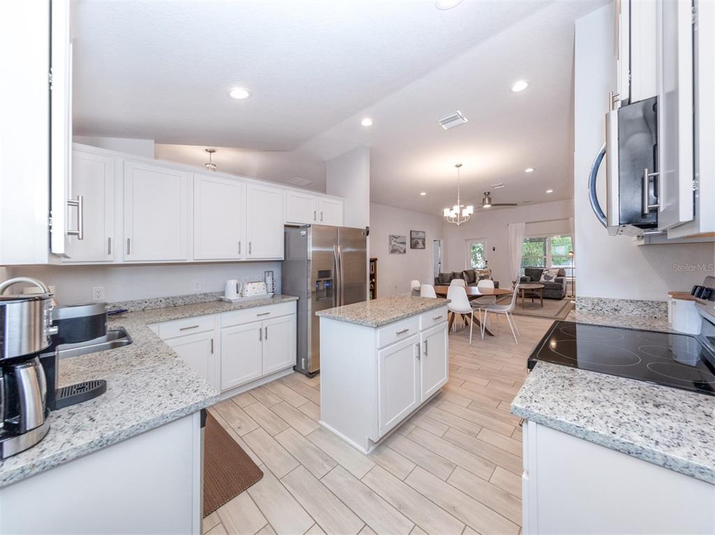 886 Euclid Road Venice, FL 34293 - Photo 17 of 73