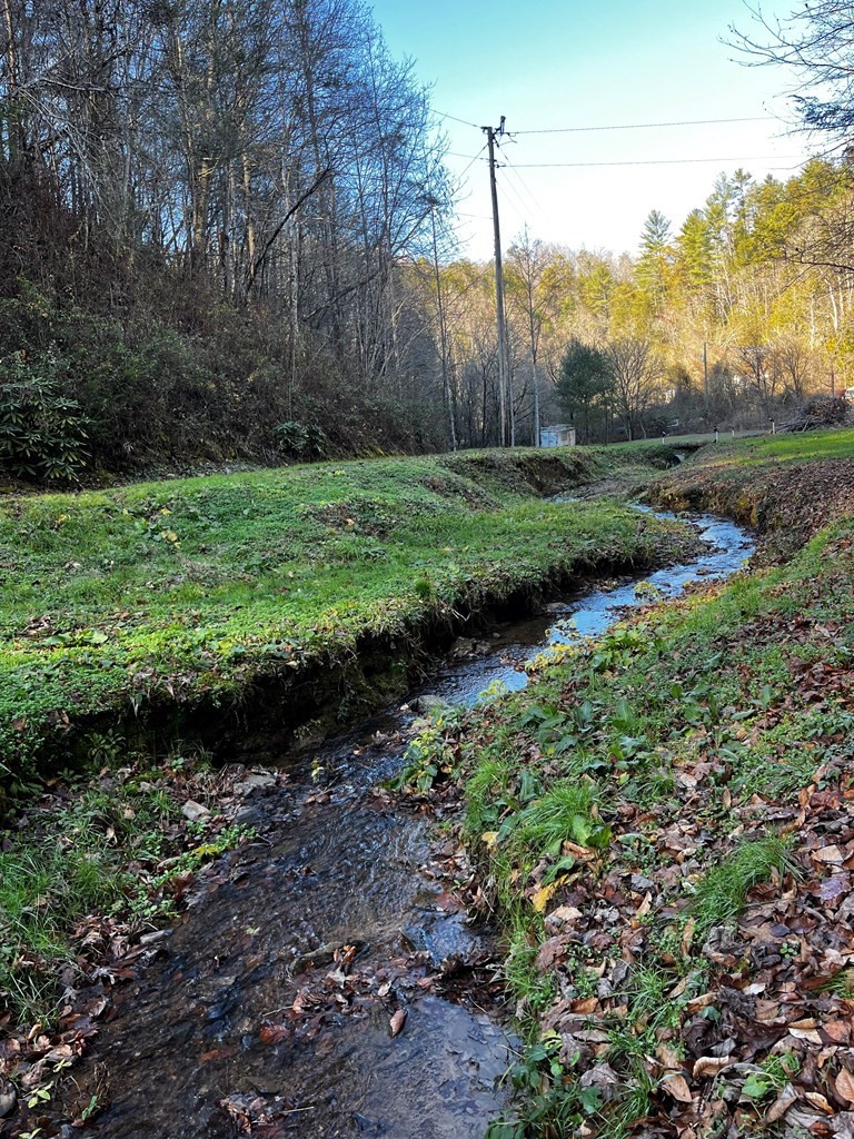 23 Valentine Branch Road Sevierville, TN 37876 - Photo 7 of 18 Gallery Image 7