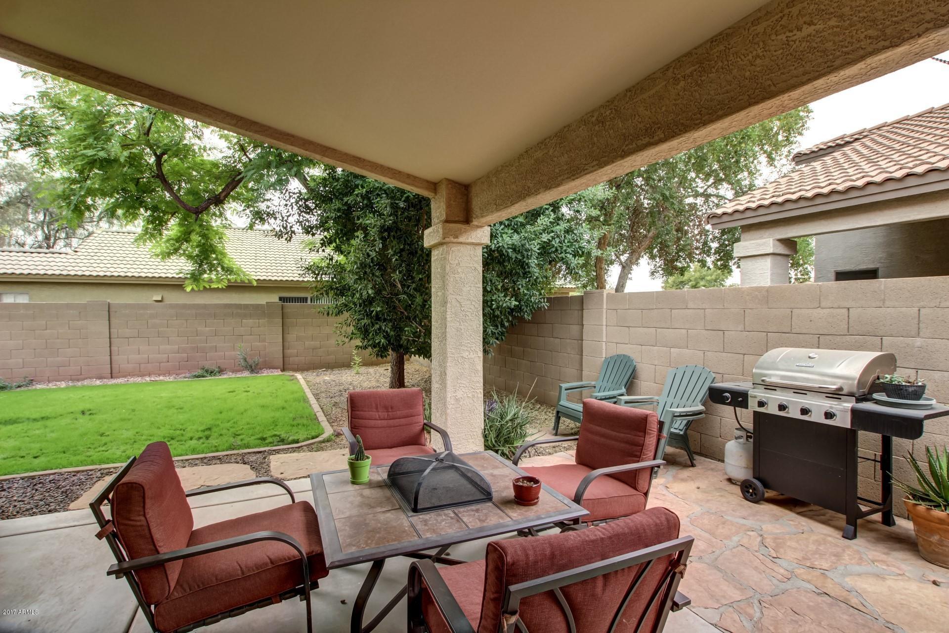 13367 West Redfield Road Surprise, AZ 85379 - Photo 14 of 17