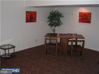 341 Thorpe Road Jenkintown, PA 19046 - Photo 9 of 17 Gallery Image 9