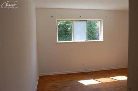 5027 Branch Road Flint, MI 48506 - Photo 10 of 10 20110997-9.JPG