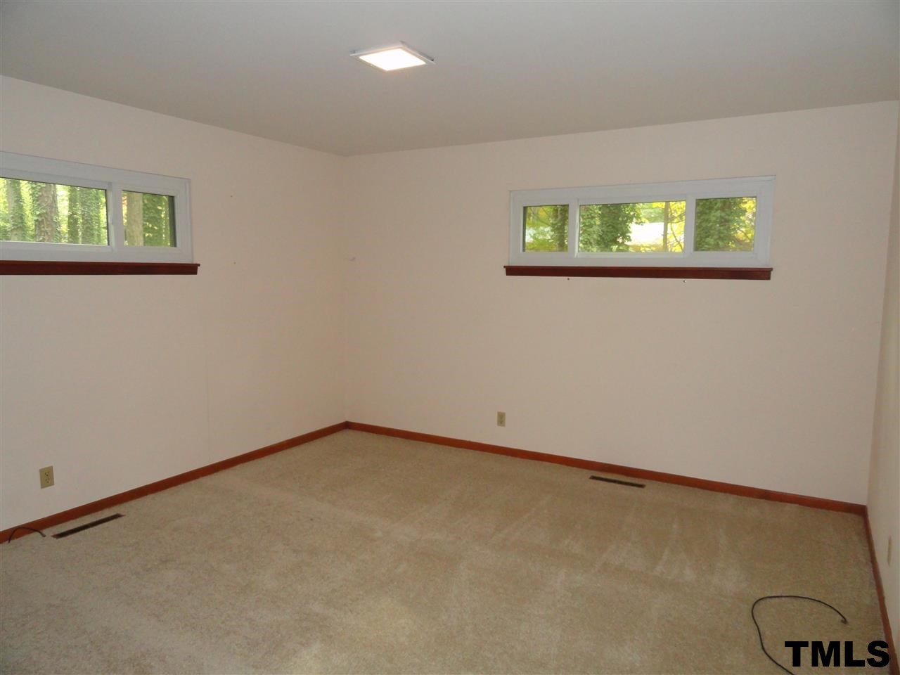 103 Oleander Road Carrboro, NC 27510 - Photo 8 of 16 Large Bedrooms