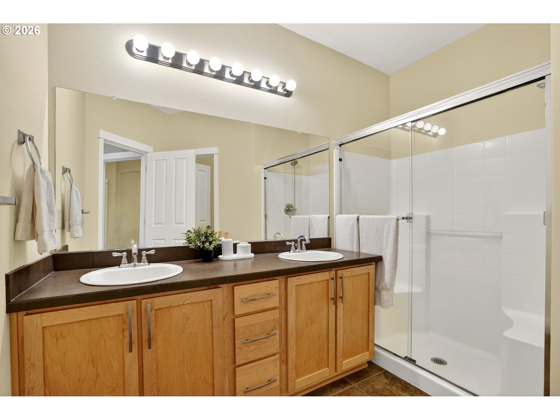 4949 Southwest 141st Avenue Beaverton, OR 97005 - Photo 19 of 29