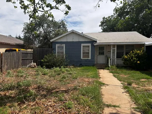 $75,000 | 2035 62nd Street, Lubbock, TX 79412