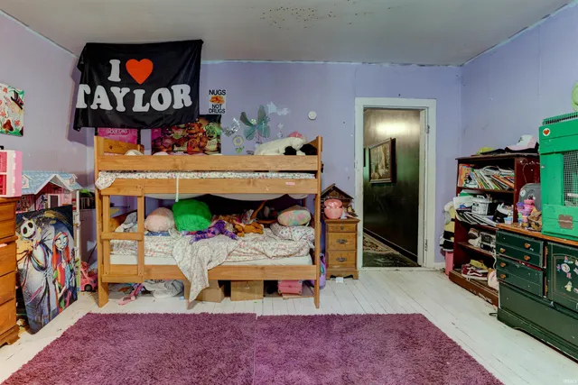 $315,000 | 9469 West Sinclair Road, Birdseye, IN 47513