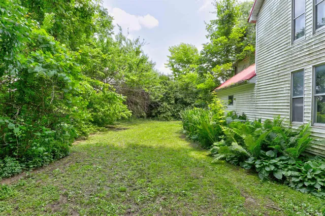 $315,000 | 9469 West Sinclair Road, Birdseye, IN 47513