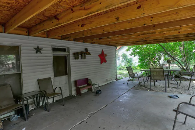 $315,000 | 9469 West Sinclair Road, Birdseye, IN 47513