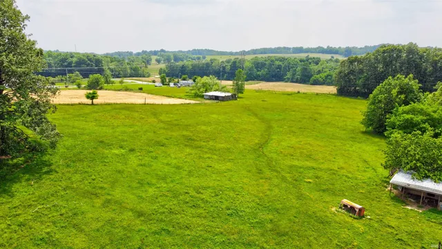 $315,000 | 9469 West Sinclair Road, Birdseye, IN 47513