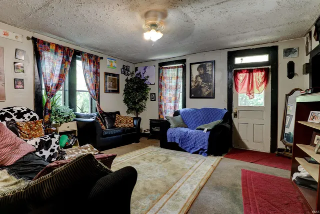 $315,000 | 9469 West Sinclair Road, Birdseye, IN 47513