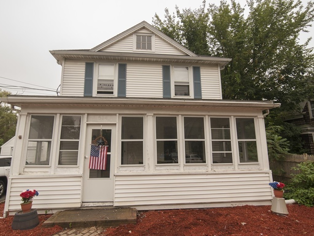514 Maple Street Danvers, MA 01923 - Photo 2 of 29 Gallery Image 2