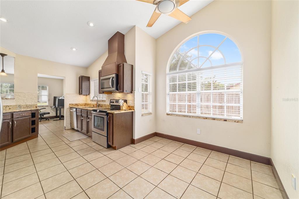 303 Oak Track Trail Ocala, FL 34472 - Photo 18 of 52
