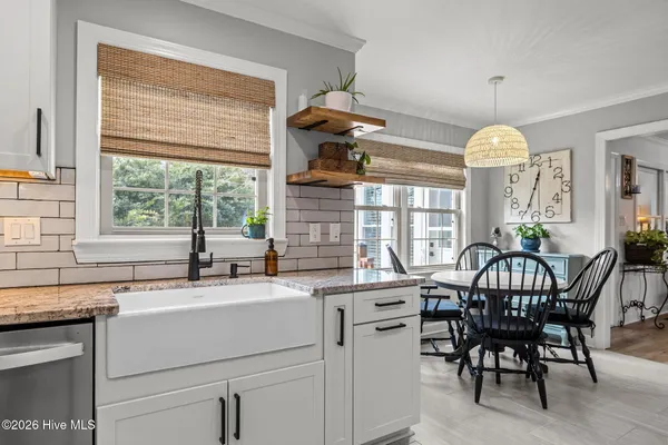 $520,000 | 100 Stevens Court, Swansboro, NC 28584