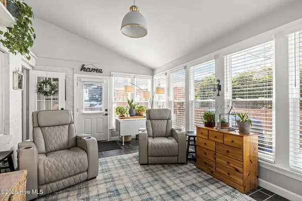 $520,000 | 100 Stevens Court, Swansboro, NC 28584