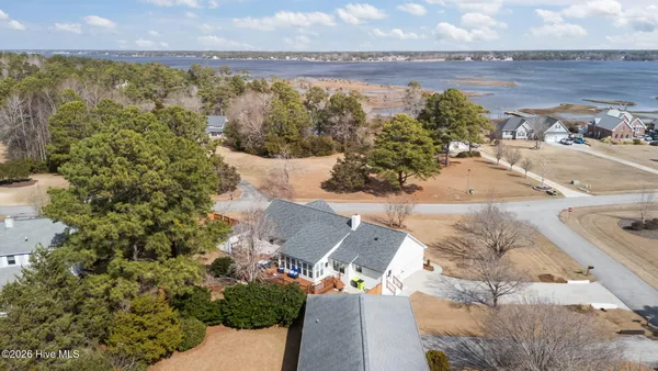 $520,000 | 100 Stevens Court, Swansboro, NC 28584