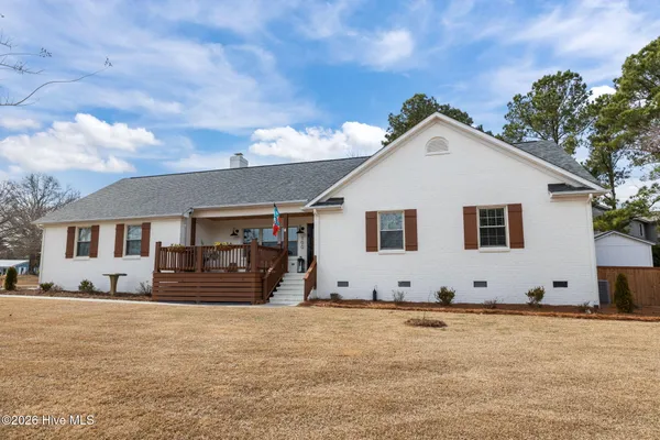 $520,000 | 100 Stevens Court, Swansboro, NC 28584