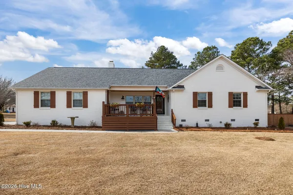 $520,000 | 100 Stevens Court, Swansboro, NC 28584