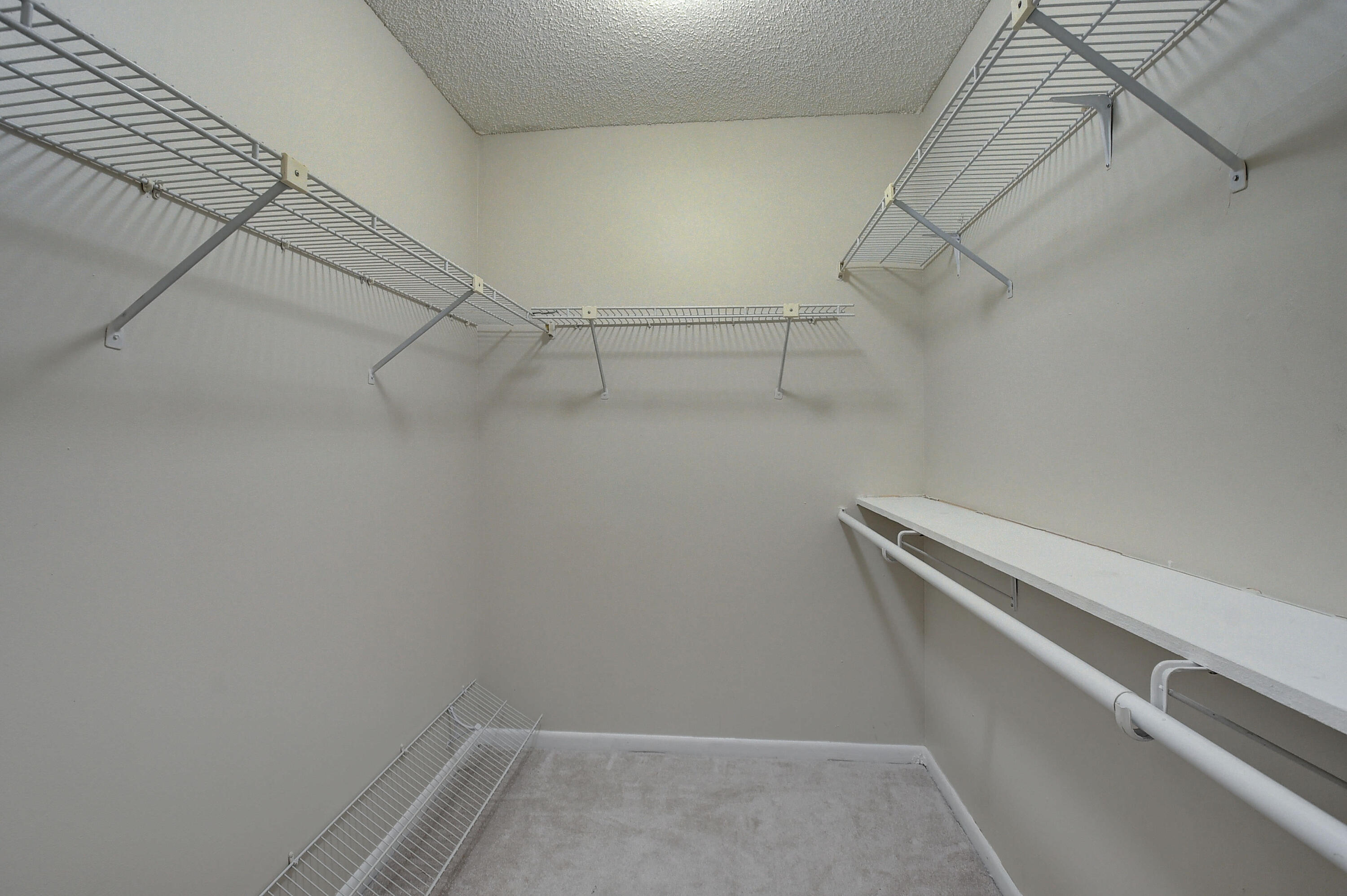 18 Westgate Lane, Unit 18F Boynton Beach, FL 33436 - Photo 19 of 37 24_dsc_2002_3_4_5_6