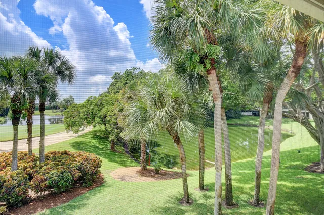 $5,500 | 18 Westgate Lane, Unit 18F, Boynton Beach, FL 33436