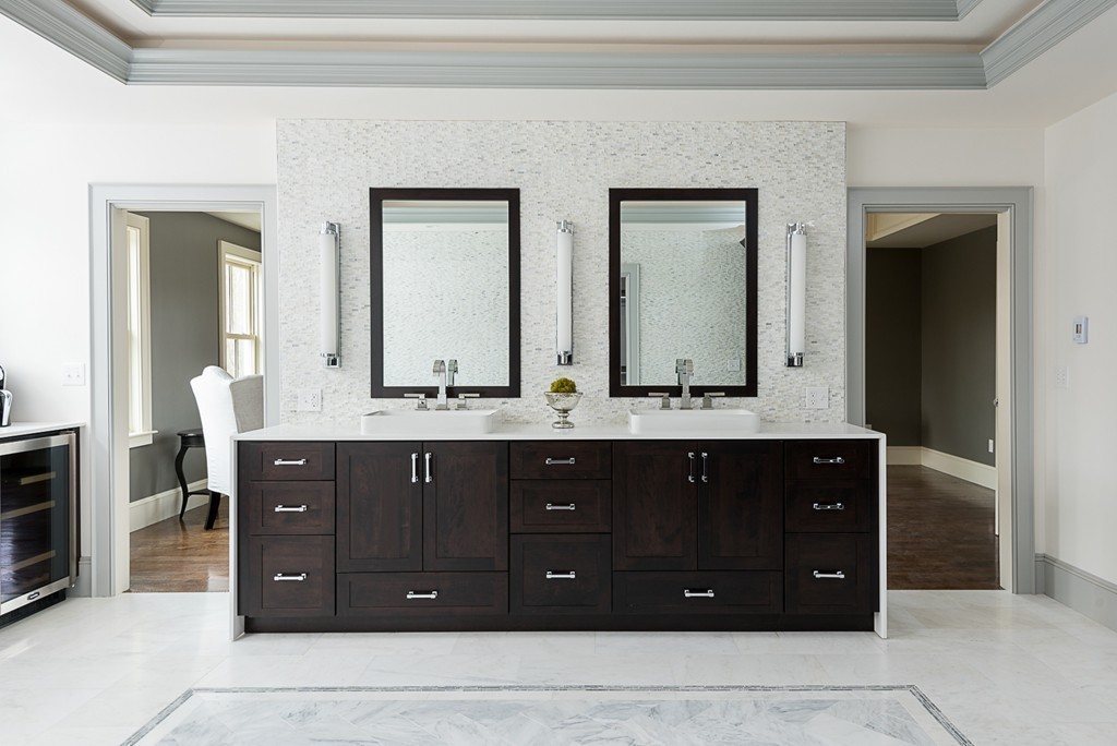 392 Main Street Hingham, MA 02043 - Photo 20 of 30 a bathroom with a double vanity sink and a mirror