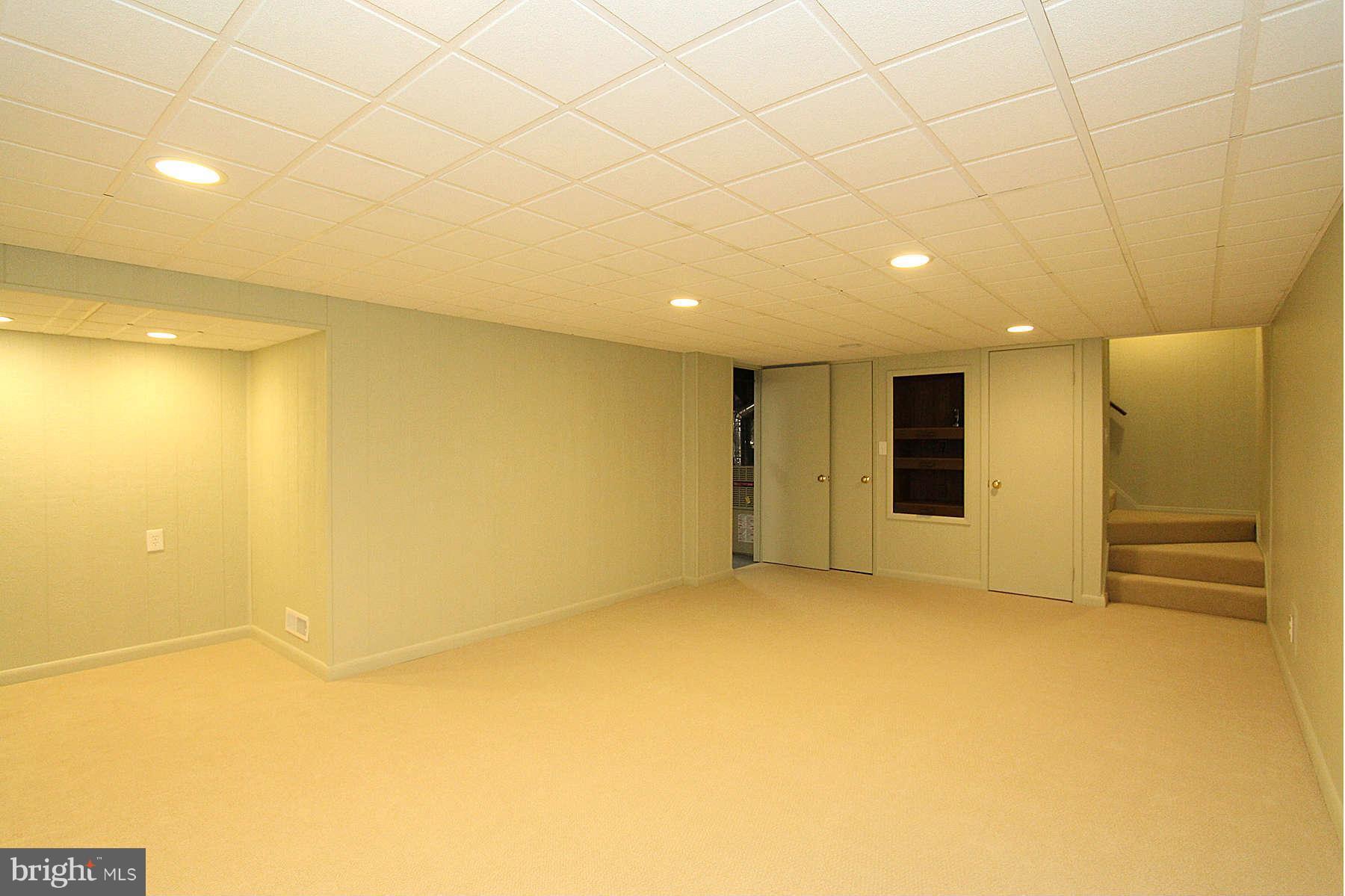 9800 Canal Road Gaithersburg, MD 20886 - Photo 28 of 30 Basement