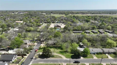 $99,999 | 1116 East Epstein Street, Sherman, TX 75090