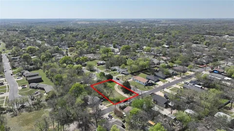 $99,999 | 1116 East Epstein Street, Sherman, TX 75090