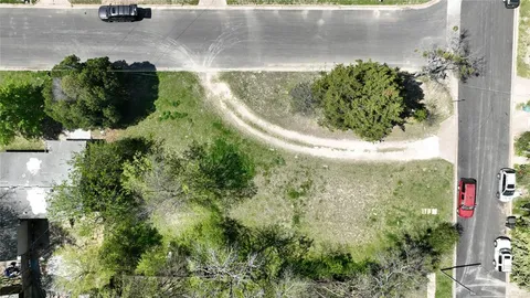 $99,999 | 1116 East Epstein Street, Sherman, TX 75090
