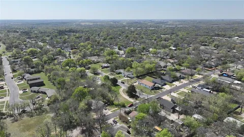 $99,999 | 1116 East Epstein Street, Sherman, TX 75090