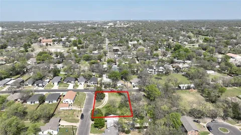 $99,999 | 1116 East Epstein Street, Sherman, TX 75090