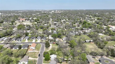 $99,999 | 1116 East Epstein Street, Sherman, TX 75090