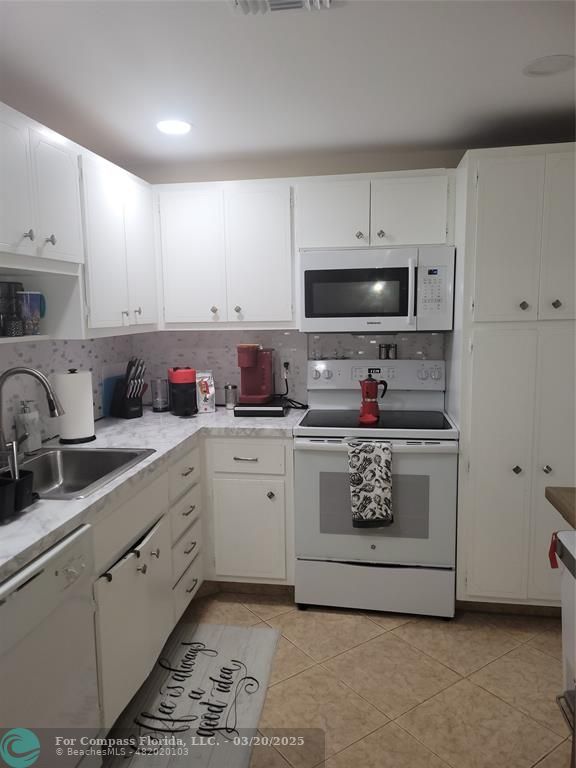 1980 South Ocean Drive, Unit 9B Hallandale Beach, FL 33009 - Photo 2 of 23