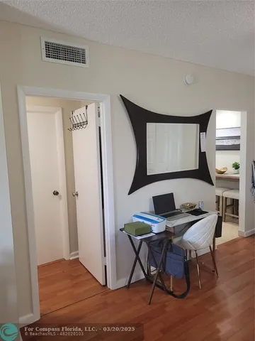 $2,300 | 1980 South Ocean Drive, Unit 9B, Hallandale Beach, FL 33009