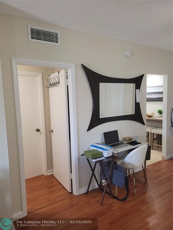 1980 South Ocean Drive, Unit 9B Hallandale Beach, FL 33009 - Photo 7 of 23