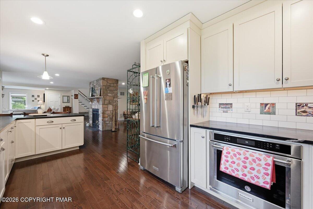 111 Spinnler Point Road Tafton, PA 18464 - Photo 51 of 148 052-048_DSC_3985